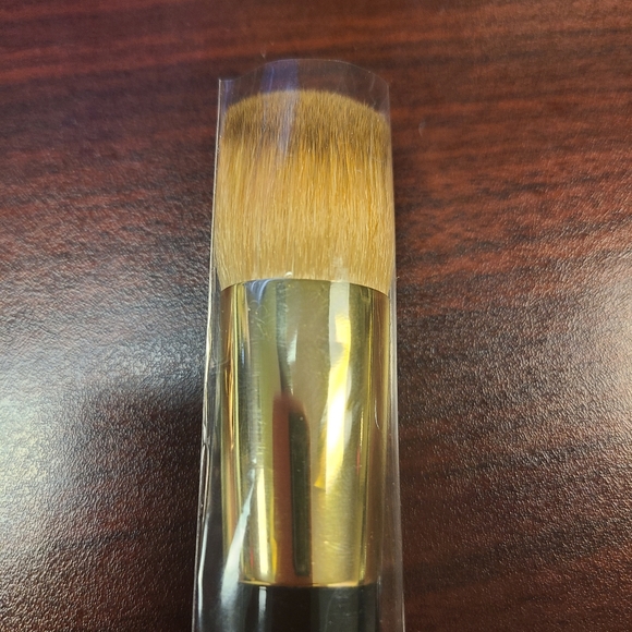 CHANEL Other - Chanel sublimage foundation brush